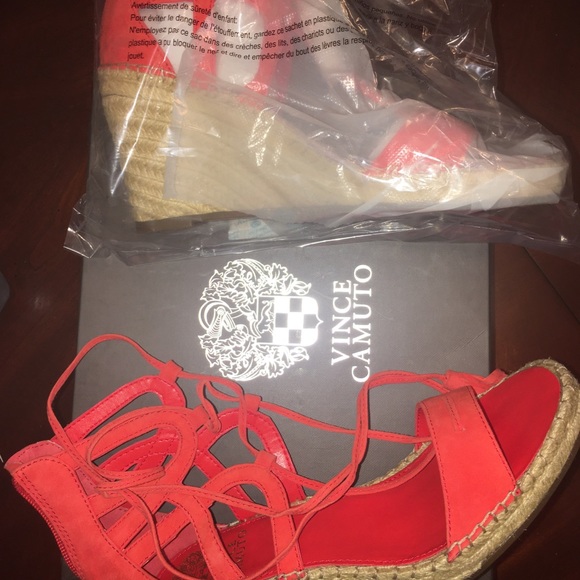 NWT Vince Camuto Tannon - Picture 5 of 6